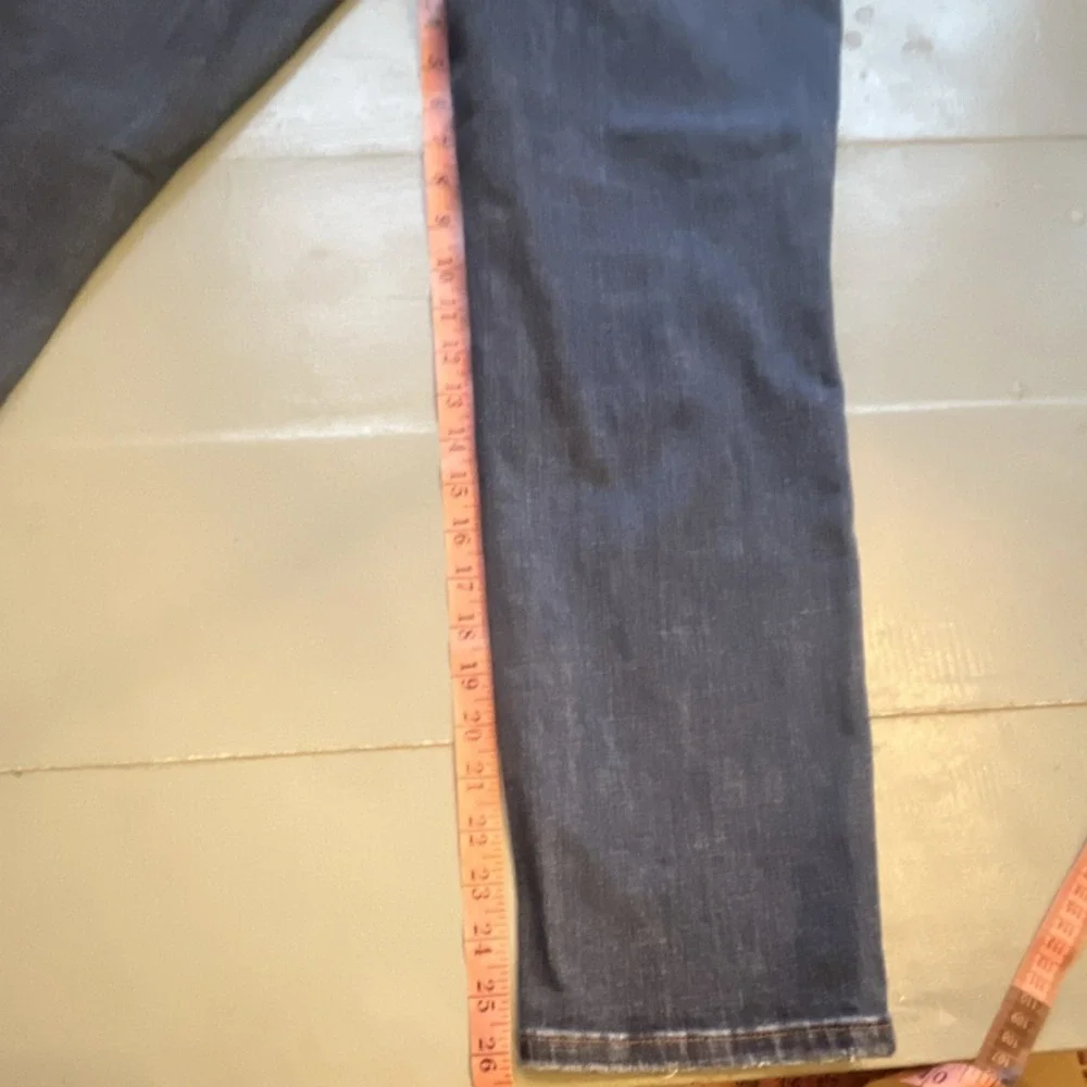 Judy Blue‎ Women's Boyfriend Fit Distressed Stretch Denim Jeans Medium Wash